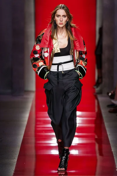 Look 40